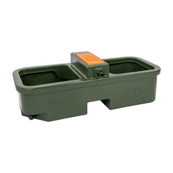 Die rotoBIKteam Weidetränke 110 Liter verfügt über zwei separate Kammern, ein Schwimmerventil, einen orangefarbenen Deckel und einen Ablassstopfen – ideal für Pferde und Rinder.